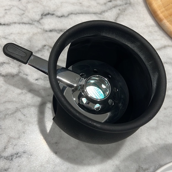 Roshco S’mores Maker - Indoor/Outdoor Dessert Station on Wood Lazy Susan PreOwn - Picture 12 of 15